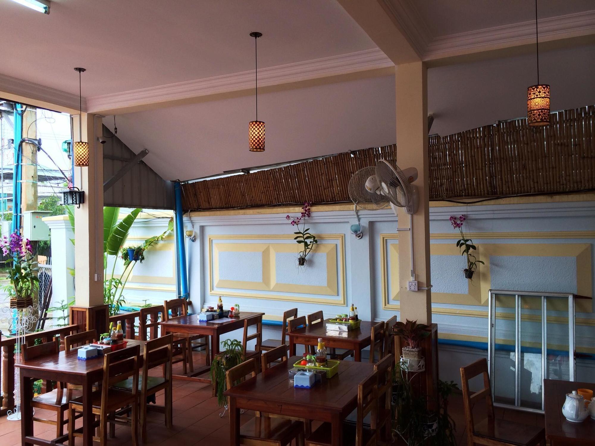 Emerald Bb Battambang Hotel Экстерьер фото