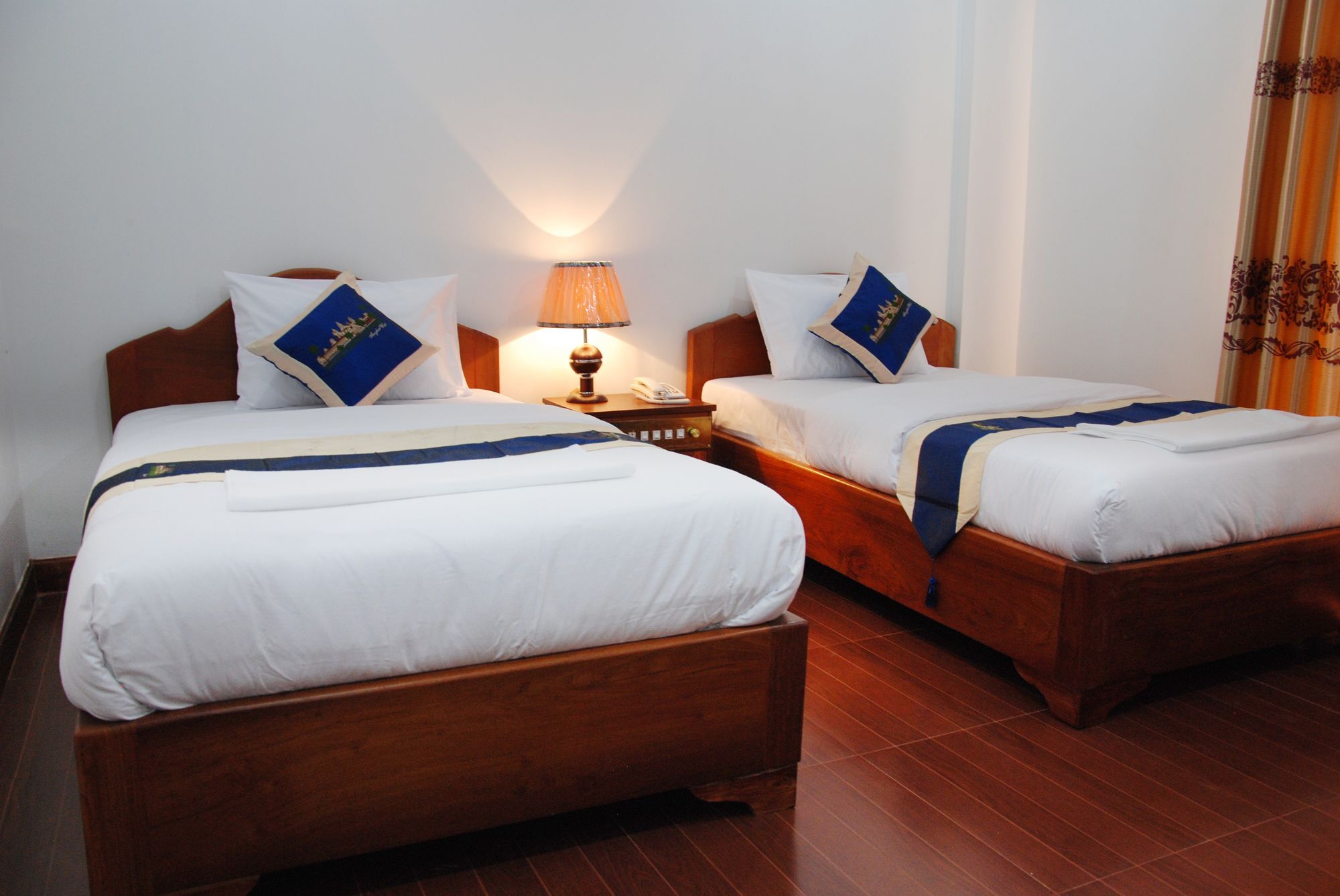 Emerald Bb Battambang Hotel Экстерьер фото